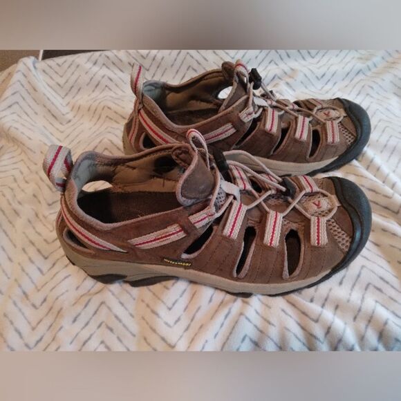 Keen Mens arroyo 2 sandals waterproof 9.5